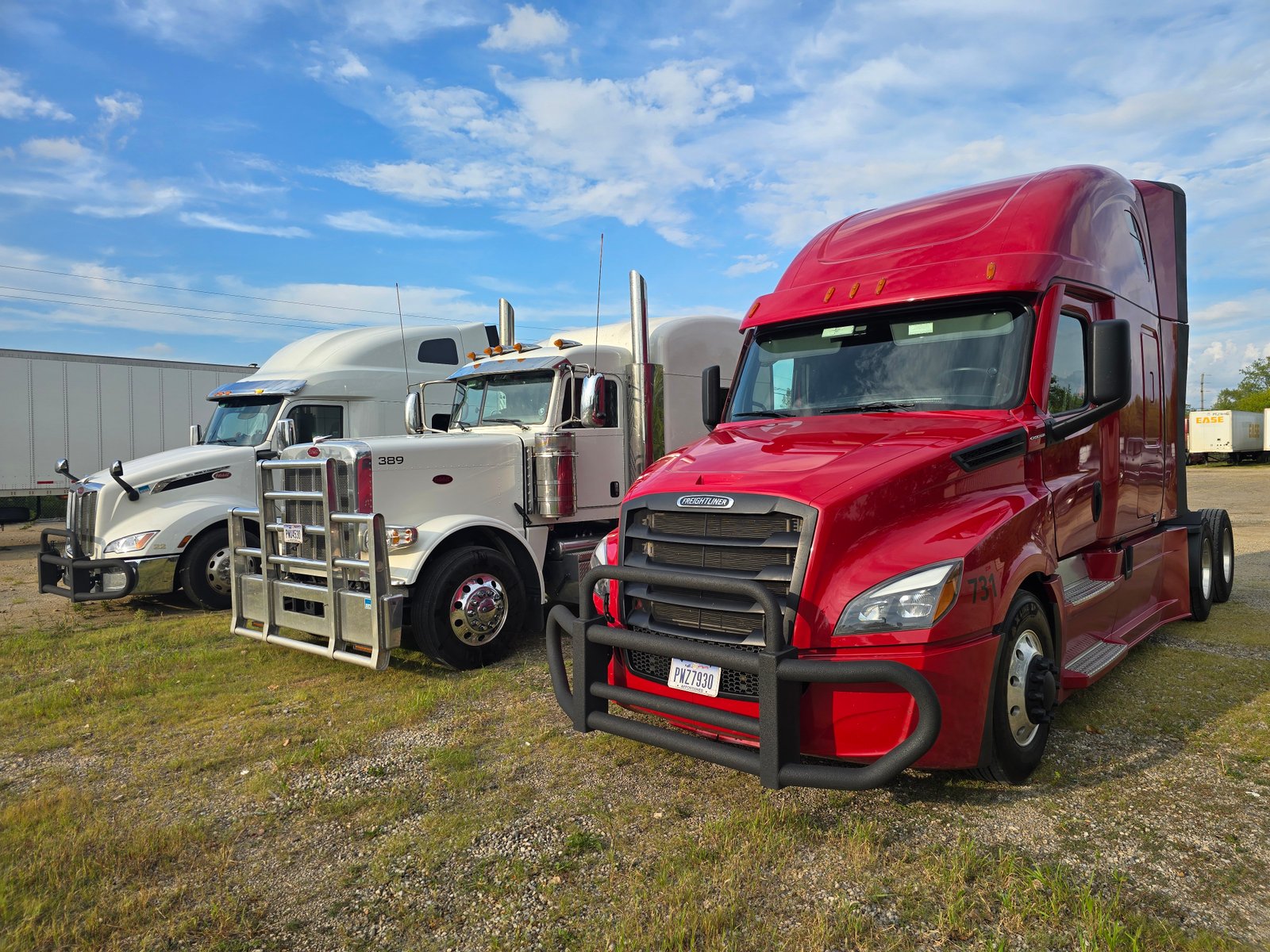 Express Lines trucks